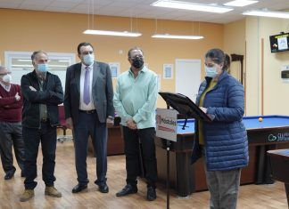 La alcaldesa inaugura la nueva sede del Club Billar Móstoles La alcaldesa inaugura la nueva sede del Club Billar Móstoles