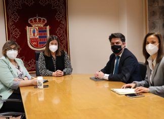 El Ayuntamiento pide la integración de Móstoles en la Red de Municipios Universitarios El Ayuntamiento pide la integración de Móstoles en la “Red de Municipios Universitarios de la Comunidad de Madrid“