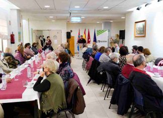 Homenaje a los colaboradores de los centros de mayores de Móstoles Homenaje a los colaboradores de los centros de mayores de Móstoles