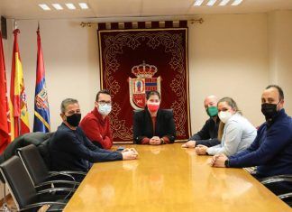 La alcaldesa de Móstoles recibe a la Federación de Peñas La alcaldesa de Móstoles recibe a la Federación de Peñas
