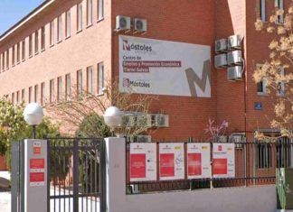 Lanzada una campaña de apoyo a las papelerÃas y librerÃas de Móstoles Lanzada una campaña de apoyo a las papelerÃas y librerÃas de Móstoles