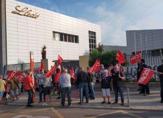 Enfrentamiento político en Móstoles ante la situación de la empresa Lledó Enfrentamiento político en Móstoles ante la situación de la empresa Lledó
