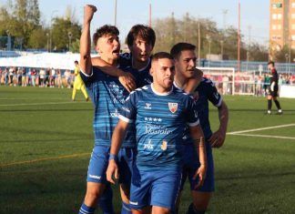 El Móstoles CF se jugará el ascenso en la última jornada El Móstoles CF se jugará el ascenso en la última jornada