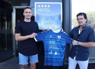 El Móstoles CF sigue perfilando su proyecto deportivo con nuevos fichajes El Móstoles CF sigue perfilando su proyecto deportivo con nuevos fichajes