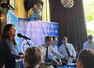 El PP de Móstoles celebra el “Día de la liberación fiscal” El PP de Móstoles celebra el “Día de la liberación fiscal”