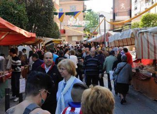 Atracciones y Mercado de Artesanía en las Fiestas de Móstoles Atracciones y Mercado de Artesanía en las Fiestas de Móstoles