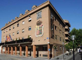 El PP de Móstoles presenta cuatro enmiendas al proyecto de ordenanzas fiscales El PP de Móstoles presenta cuatro enmiendas al proyecto de ordenanzas fiscales
