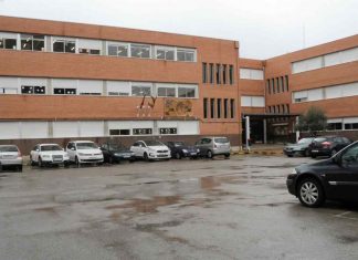 Móstoles vuelve a exigir personal de enfermería en los coles Móstoles vuelve a exigir personal de enfermería en los coles