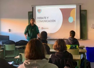 Móstoles apuesta por el debate y la oratoria entre los jóvenes Móstoles apuesta por el debate y la oratoria entre los jóvenes
