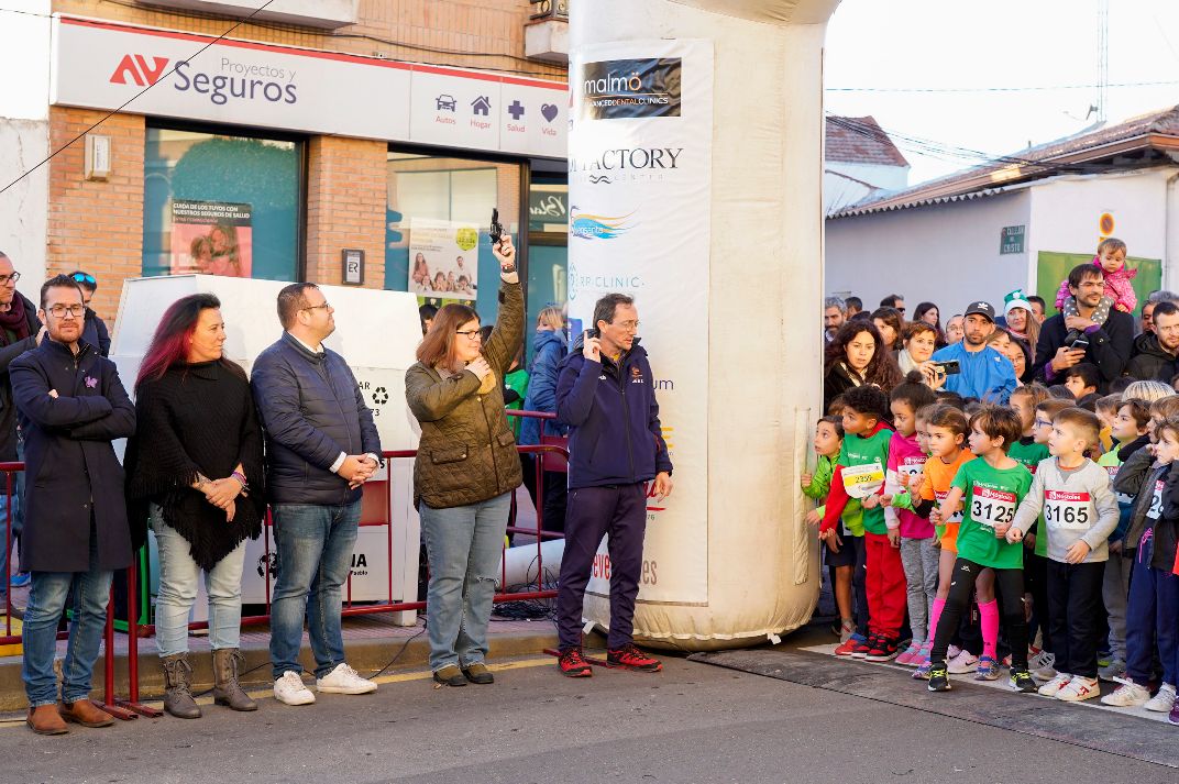 Xito Rotundo En La San Silvestre De M Stoles Mostoleshoy