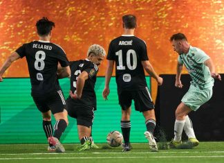 Ultimate Móstoles y 1K FC vuelven a liderar la tabla de la Kings League Ultimate Móstoles y 1K FC vuelven a liderar la tabla de la Kings League