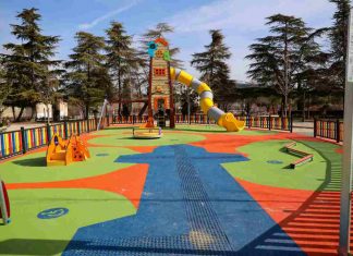 Nueva área infantil en el Parque de las Brigadas Internacionales de Móstoles Nueva área infantil en el Parque de las Brigadas Internacionales de Móstoles