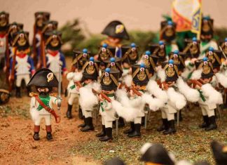 Recreación de Mayo de 1808 con los Playmobil en Móstoles Recreación de Mayo de 1808 con los Playmobil en Móstoles