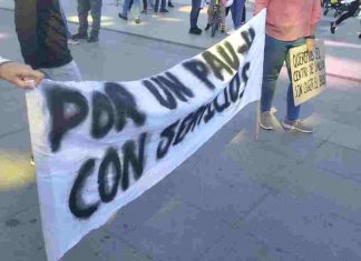 Nueva manifestación en el PAU-4 de Móstoles para solicitar equipamientos para el barrio Nueva manifestación en el PAU-4 de Móstoles para solicitar equipamientos para el barrio