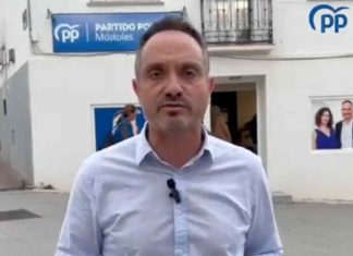 Asaltan la sede del PP de Móstoles con gas pimienta y armas blancas Asaltan la sede del PP de Móstoles con gas pimienta y armas blancas