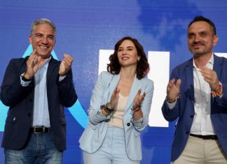 Horas de resaca electoral en Móstoles Horas de resaca electoral en Móstoles