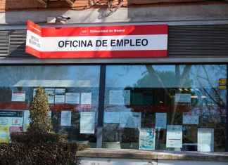 El paro baja en Móstoles en mayo en 328 personas El paro baja en Móstoles en mayo en 328 personas