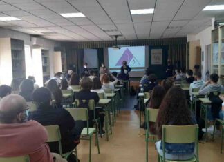 Formando en justicia igualitaria en los centros educativos de Móstoles Formando en justicia igualitaria en los centros educativos de Móstoles