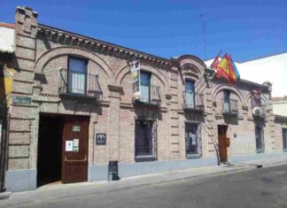 Silencio y poesía para arrancar diciembre en el Museo de la Ciudad de Móstoles Silencio y poesía para arrancar diciembre en el Museo de la Ciudad de Móstoles