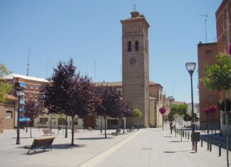 El 16 de diciembre Belén Viviente en Móstoles con los alumnos de Andel y Fuenllana 16 de diciembre Belén Viviente en Móstoles con los alumnos de Andel y Fuenllana