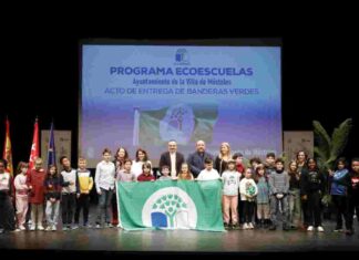 Bandera Verde para las ecoescuelas de Móstoles Bandera Verde para las ecoescuelas de Móstoles
