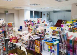 ‘Ningún niño sin juguetes’ en Móstoles ‘Ningún niño sin juguetes’ en Móstoles