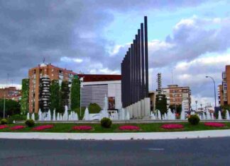 Móstoles, la ciudad más grande de Madrid, abandonada por la revolución urbana Móstoles, la ciudad más grande de Madrid, abandonada por la revolución urbana