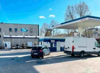 Los vecinos de Móstoles enfrentan otra subida del precio de los carburantes Los vecinos de Móstoles enfrentan otra subida del precio de los carburantes