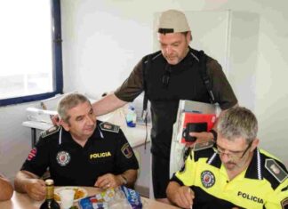 Fallece Miguel Gómez Díaz, policía municipal de Móstoles Una vida dedicada al servicio y la labor de Móstoles. Fallece Miguel Gómez Díaz, policía municipal de Móstoles