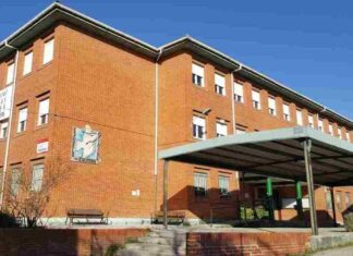 La Escuela Oficial de Idiomas de Móstoles abre la convocatoria para el examen C1 de Inglés La Escuela Oficial de Idiomas de Móstoles abre la convocatoria para el examen C1 de Inglés