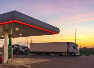 Paralizadas temporalmente las obras de la gasolinera de El Soto Paralizadas temporalmente las obras de la gasolinera de El Soto