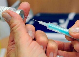 La Comunidad de Madrid amplía la campaña de vacunación de la gripe en Móstoles La Comunidad de Madrid amplía la campaña de vacunación de la gripe en Móstoles