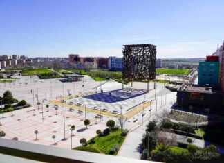 El 5 de abril Jura de Bandera en Móstoles En la Plaza del Sol a las 12 de la mañana. El 5 de abril Jura de Bandera en Móstoles.