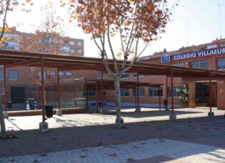 Un profesor de Móstoles nominado en los VIII Premios EDUCA ABANCA 2024 En la categoría Educación Primaria. Se entregarán en A Coruña el próximo mes de marzo. Un profesor de Móstoles nominado en los VIII Premios EDUCA ABANCA 2024.