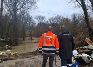 Más de 400 personas evacuadas en Las Sabinas de Móstoles debido a las lluvias Más de 400 personas evacuadas en Las Sabinas de Móstoles debido a las lluvias