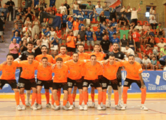 El FS Móstoles toma ventaja en la final por el ascenso El MRB-FS Móstoles toma ventaja en la final por el ascenso