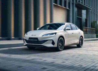 BYD presenta su nuevo modelo híbrido enchufable en Astara Retail Móstoles El Seal 6 DM-i. BYD presenta su nuevo modelo híbrido enchufable en Astara Retail Móstoles.