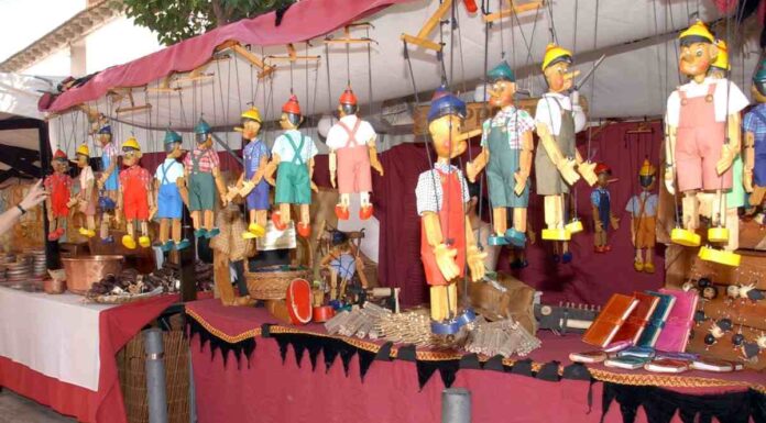 ¿Quién anda ahÃ? Móstoles: Mercado de artesanÃa ¿Quién anda ahÃ? Móstoles: Mercado de artesanÃa