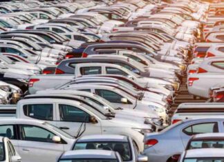 Hasta 500 vehículos de ocasión para que los vecinos de Móstoles puedan renovar su coche en la V Expo Flexicar de Vehículos de Ocasión Hasta 500 vehículos de ocasión para que los vecinos de Móstoles puedan renovar su coche en la V Expo Flexicar de Vehículos de Ocasión