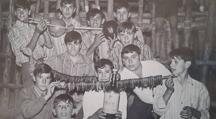 Los mozos de Móstoles Los mozos de Móstoles