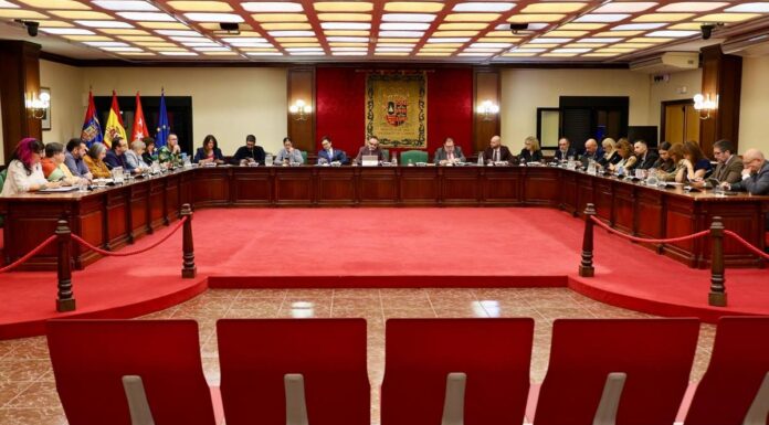 Aprobadas las Ordenanzas Fiscales de Móstoles para 2026 con otro descenso del IBI Aprobadas las Ordenanzas Fiscales de Móstoles para 2026 con otro descenso del IBI