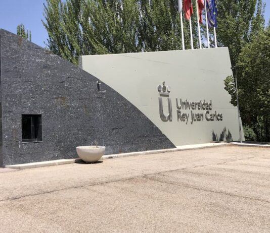 La URJC lanza un aviso a los alumnos de Móstoles: detectan intentos de fraude en las universidades La URJC lanza un aviso a los alumnos de Móstoles: detectan intentos de fraude en las universidades