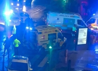 Varios atendidos en un accidente en el cruce entre la avenida de Portugal y el Paseo de Goya de Móstoles Varios atendidos en un accidente en el cruce entre la avenida de Portugal y el Paseo de Goya de Móstoles