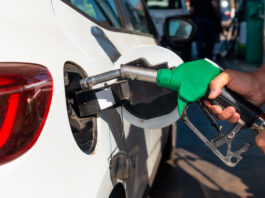 Una gasolinera de Móstoles es la más barata de todo Madrid: el diésel más bajo de toda la región Una gasolinera de Móstoles es la más barata de todo Madrid: el diésel más bajo de toda la región