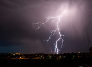 Móstoles se prepara para un jueves de tormentas y fuertes lluvias: la AEMET activa la alerta amarilla Móstoles se prepara para un jueves de tormentas y fuertes lluvias: la AEMET activa la alerta amarilla