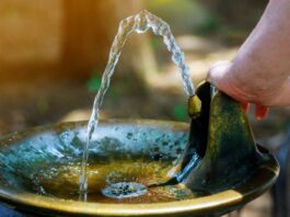 Más Madrid propone una red de fuentes de agua potable y sombras en Móstoles contra el calor Más Madrid propone una red de fuentes de agua potable y sombras en Móstoles contra el calor