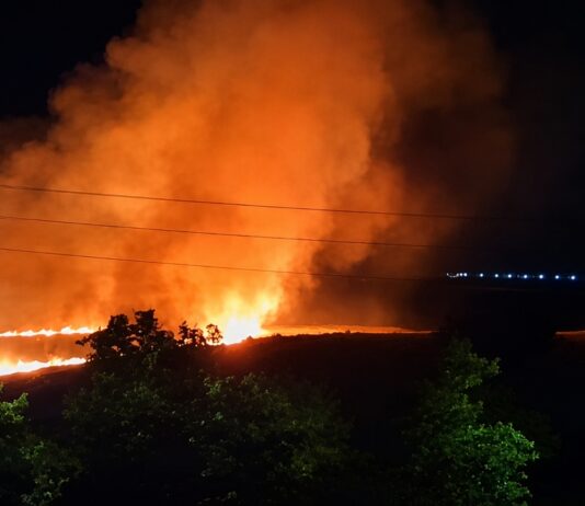 Incendio en Móstoles tras arder una zona de campo cerca de Los Combos Incendio en Móstoles tras arder una zona de campo cerca de Los Combos