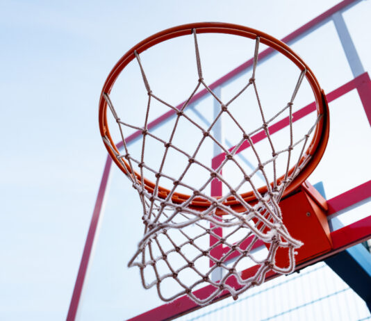 El mejor baloncesto llega en septiembre: I torneo 3×3 Villa de Móstoles mixto por solo 7 euros El mejor baloncesto llega en septiembre: I torneo 3×3 Villa de Móstoles mixto por solo 7 euros