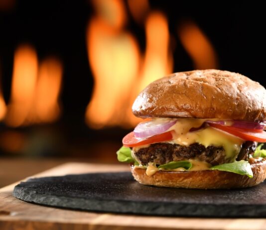 Las mejores smash burger llegan para los vecinos de Móstoles: Burger Hype abre sus puertas en Xanadú Las mejores smash burger llegan para los vecinos de Móstoles: Burger Hype abre sus puertas en Xanadú