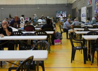 Los vecinos acogidos en Móstoles por los incendios en la región ya están de regreso a sus casas Los vecinos acogidos en Móstoles por los incendios en la región ya están de regreso a sus casas